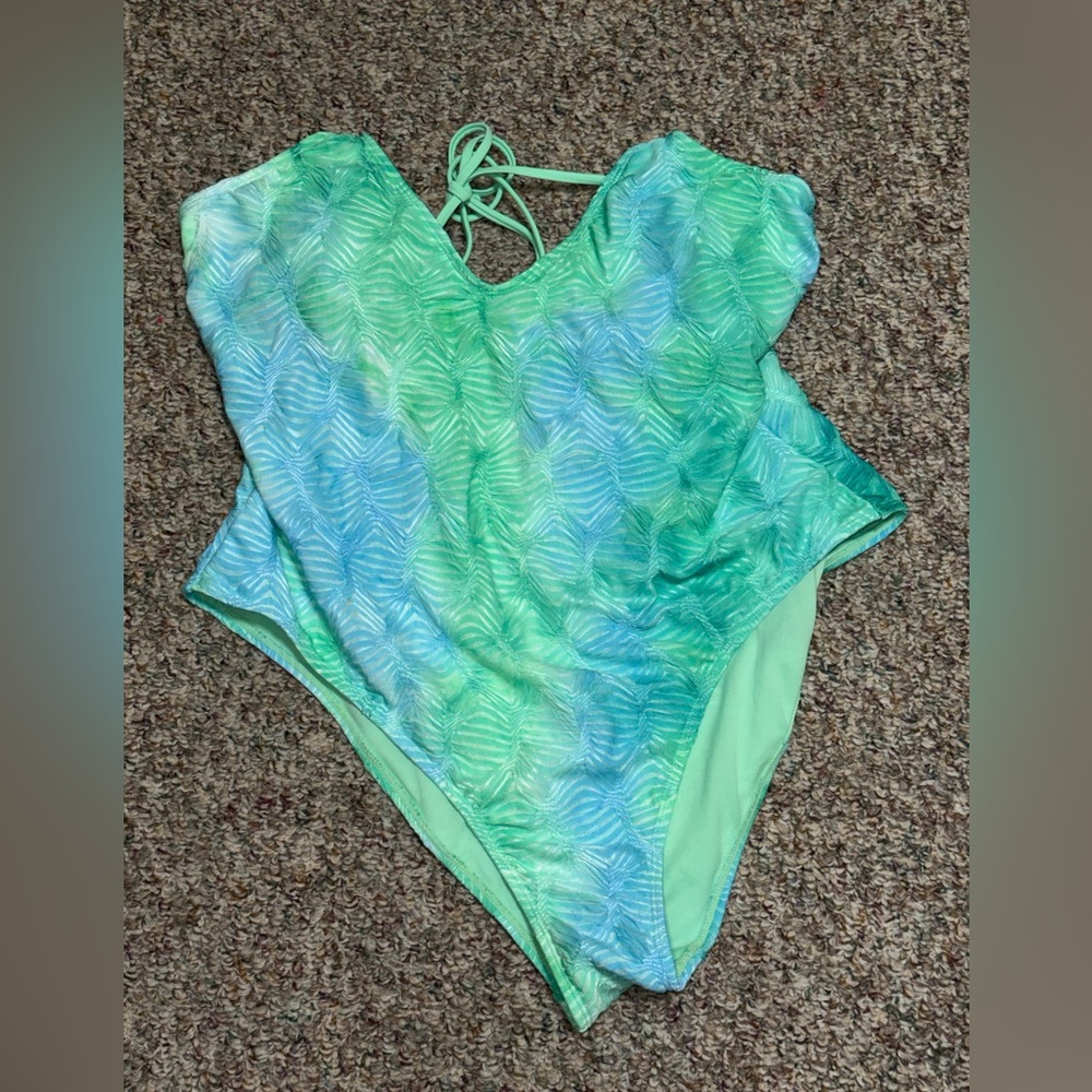 Women's plus size no‎ boundaries size 20 2X Green and Blue Pattern Swimsuit